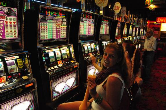 A Ana se arrisca em cassino de Las Vegas, em Nevada, nos Estados Unidos